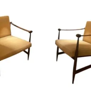 Paire de fauteuils en palissandre