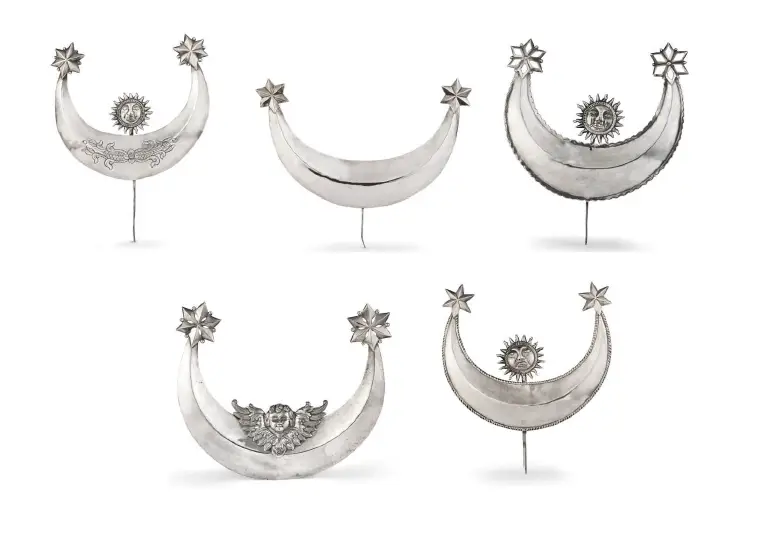 Set of five crescent moons