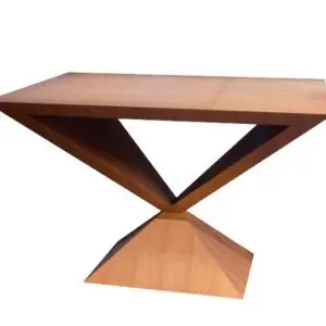 Table Pyramide