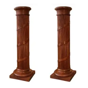 Paire de colonnes sculptées
